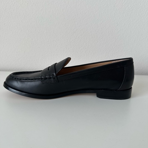 Lauren Ralph Lauren | Wynnie Burnished Leather Loafer | New | Size 9.5 B - Picture 7 of 12
